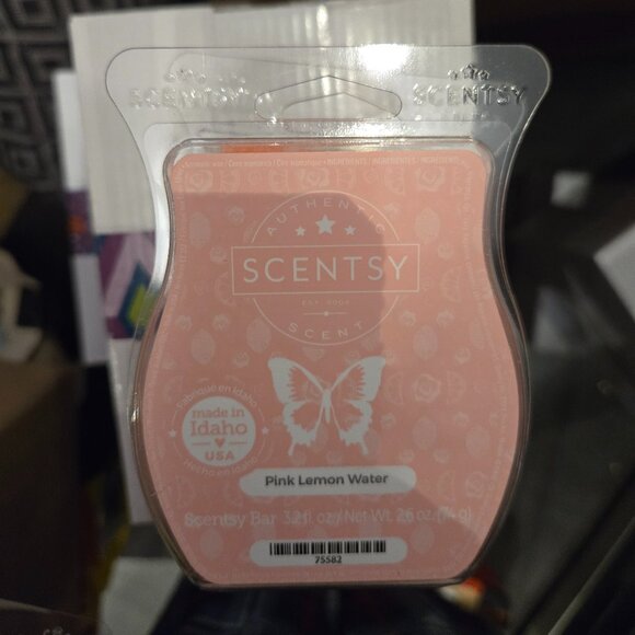 10 Scentsy Wax Bars - Picture 10 of 11
